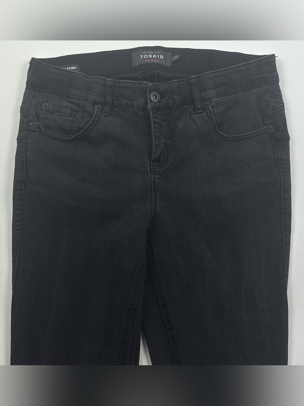 Torrid Premium Bombshell Skinny Stretch Womens 12R 32x28 Black Jeans 11311603 - Picture 7 of 12
